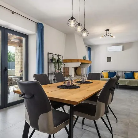 Casa de Férias Milly Grožnjan